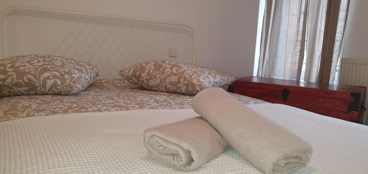 Santocha : Appartement En Plein Coeur De Ville ! Каркассон Экстерьер фото